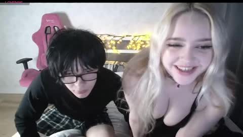 scallymilana online show from May 5, 3:53 pm