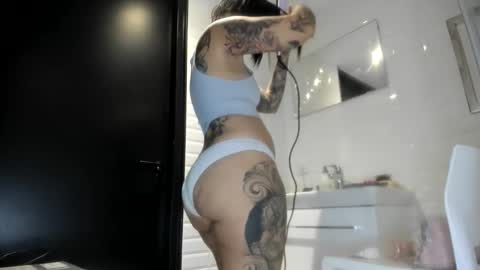 Scarlett Oconnor online show from April 9, 3:39 am