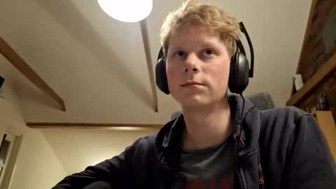 Scarjoris online show from December 2, 9:28 pm