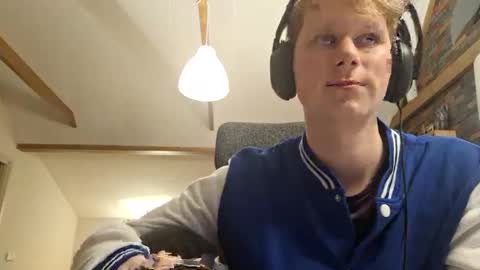 Scarjoris online show from February 20, 6:46 pm