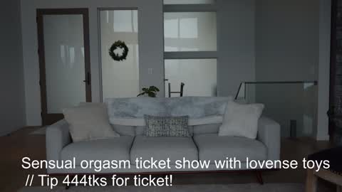 scarlajade online show from December 19, 11:14 pm