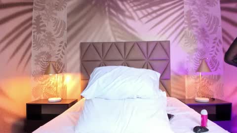 Scarleet online show from November 11, 8:42 pm