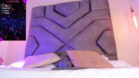 Snapshot of scarleett_johansson chatting on March 8, 8:25 pm Scarlett online show from March 8, 8:25 pm