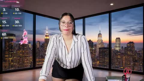 scarlet__15 online show from April 9, 2:22 pm