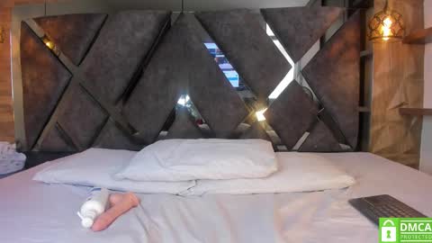 scarlet__jones_ online show from October 4, 8:18 pm