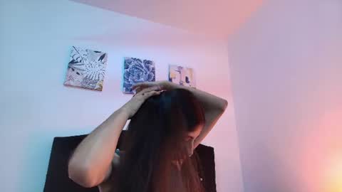 Snapshot of scarlet__muse chatting on July 25, 11:41 am scarlet__muse online show from July 25, 11:41 am
