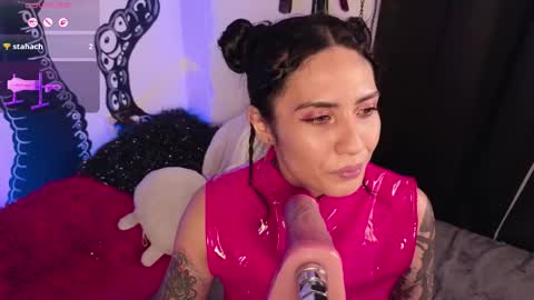 Explicit Content  online show from November 16, 7:25 am