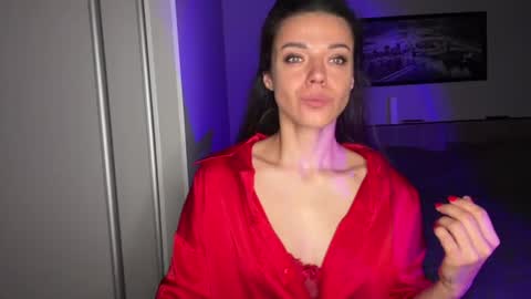 Sophie online show from July 13, 7:55 am