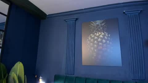 Scarlet Edwars online show from February 11, 1:10 am