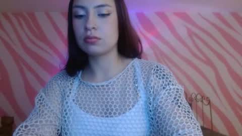 Snapshot of scarlet_queen4 chatting on February 18, 1:18 pm Kimberly online show from February 18, 1:18 pm