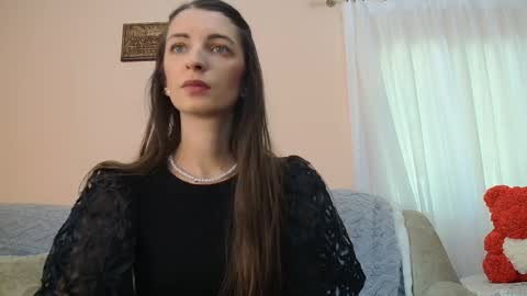 Scarlet online show from May 10, 9:47 am