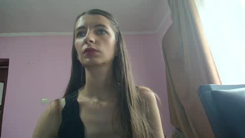 Scarlet online show from May 18, 8:53 am