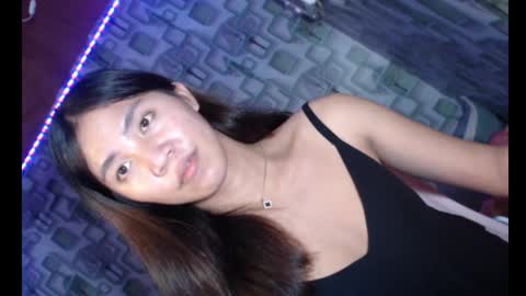 scarlet_xx69 online show from October 15, 6:52 pm