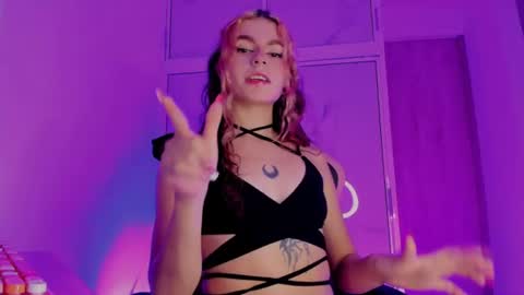 Scarlet online show from June 27, 3:22 am