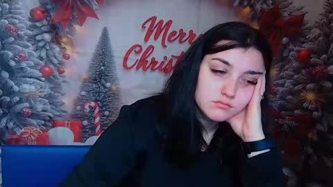 ScarletCargo online show from December 21, 12:01 pm