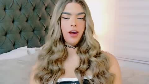 scarleth_sweety online show from March 4, 12:05 am