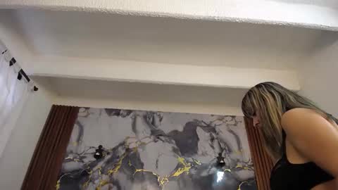 Scarleth online show from December 4, 3:21 pm