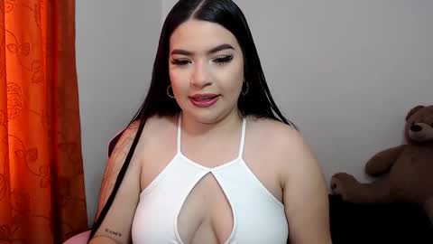 Scarlet online show from February 24, 6:50 pm