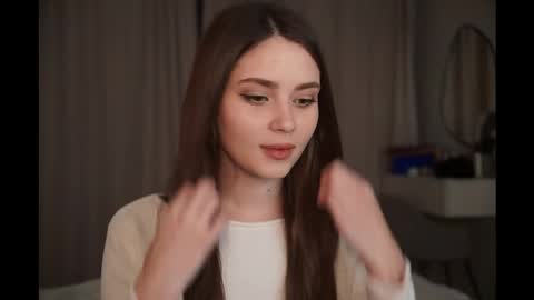 Scarlet online show from December 16, 8:03 pm