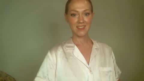 Scarlet Satine online show from February 10, 11:46 am