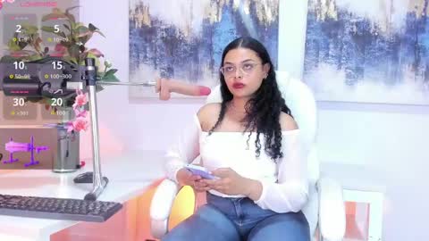 Snapshot of scarlett__2 chatting on May 19, 7:31 pm Scarlett online show from May 19, 7:31 pm