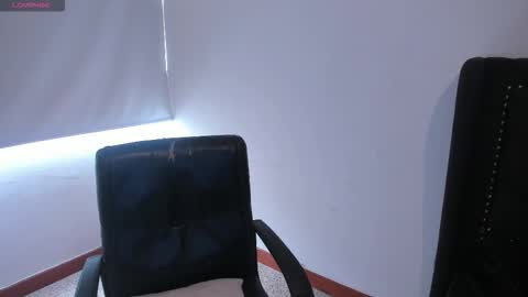 Scarlett Anaiz online show from November 27, 6:43 pm