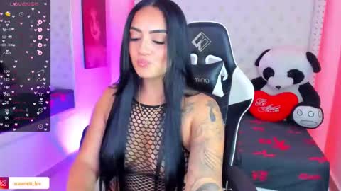 Snapshot of scarlett_luv chatting on September 24, 1:31 am Kim online show from September 24, 1:31 am