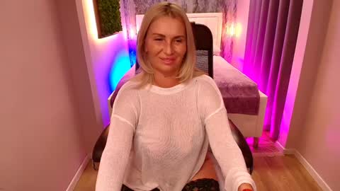 Scarlett online show from February 7, 2:47 pm