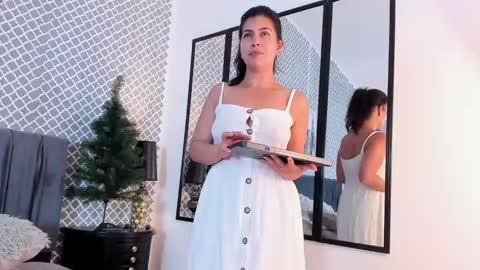 Scarlett online show from January 6, 6:52 pm