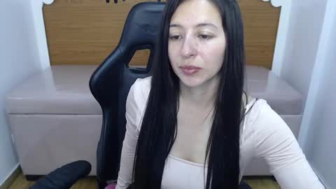 scarlett_percy_t online show from November 17, 7:52 pm