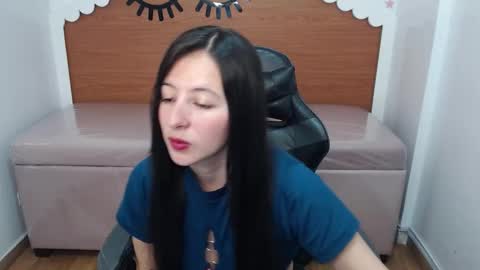 scarlett_percy_t online show from November 29, 8:01 pm