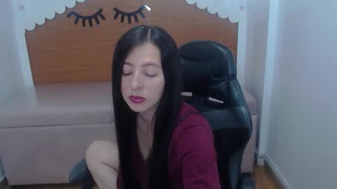 scarlett_percy_t online show from December 13, 7:53 pm