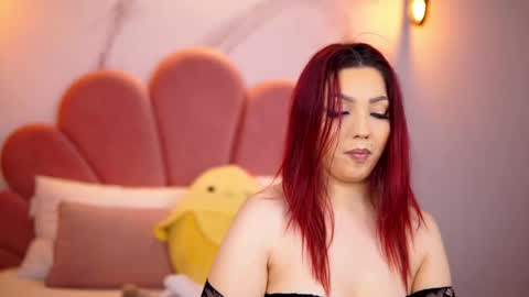 Snapshot of scarlett_veyra chatting on December 16, 7:24 am Foxi online show from December 16, 7:24 am