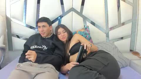 Snapshot of scarlettandlucas chatting on March 15, 1:06 pm Scarlett and Lucas online show from March 15, 1:06 pm