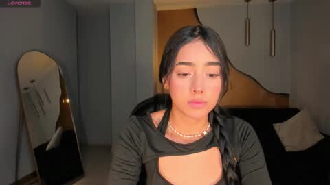 Sacrlett Blaze online show from December 18, 11:05 am