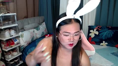 scarlette online show from December 6, 12:45 am