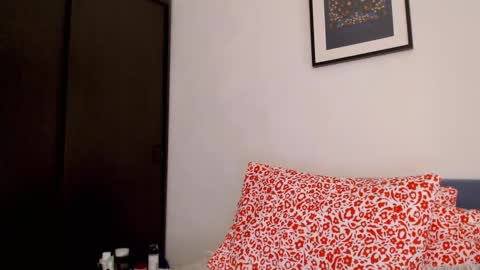 Snapshot of scarlettford chatting on January 9, 1:47 pm Scarlett online show from January 9, 1:47 pm