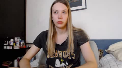 Snapshot of scarlettford chatting on February 13, 11:06 am Scarlett online show from February 13, 11:06 am