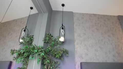 scarlettjakobs online show from March 7, 5:26 am