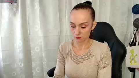 Scarlett online show from June 30, 3:02 pm