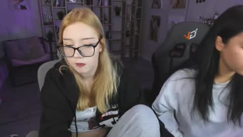 Snapshot of scarlettmurr chatting on October 13, 4:56 am scarlettmurr online show from October 13, 4:56 am