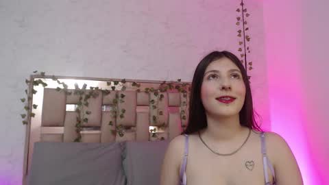 Scarlet online show from December 5, 11:30 am