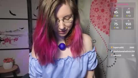 Scarlett online show from December 12, 7:15 pm