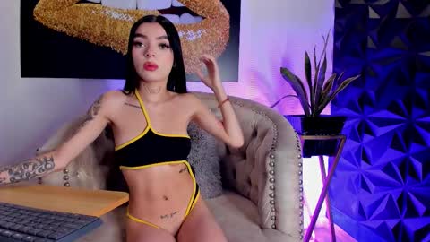 Scarlet online show from October 8, 1:31 pm