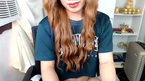 Queen Scarlet online show from December 13, 9:24 am