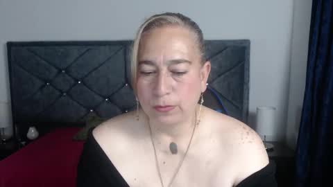 Snapshot of sccarlet_rose22 chatting on November 9, 2:04 pm Sccarlet online show from November 9, 2:04 pm