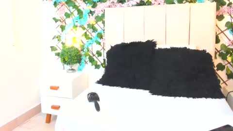 SCARLET online show from February 12, 10:43 am