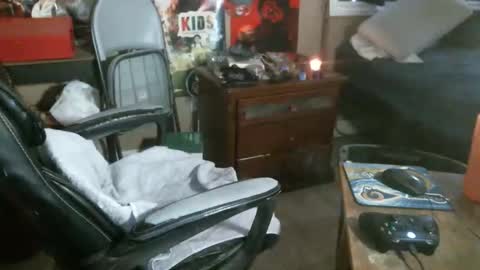 schemin10248 online show from April 20, 1:30 am