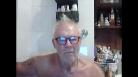 schizzodoro online show from September 19, 2:57 am