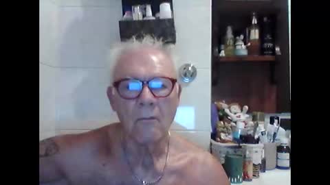 schizzodoro online show from September 20, 4:02 am